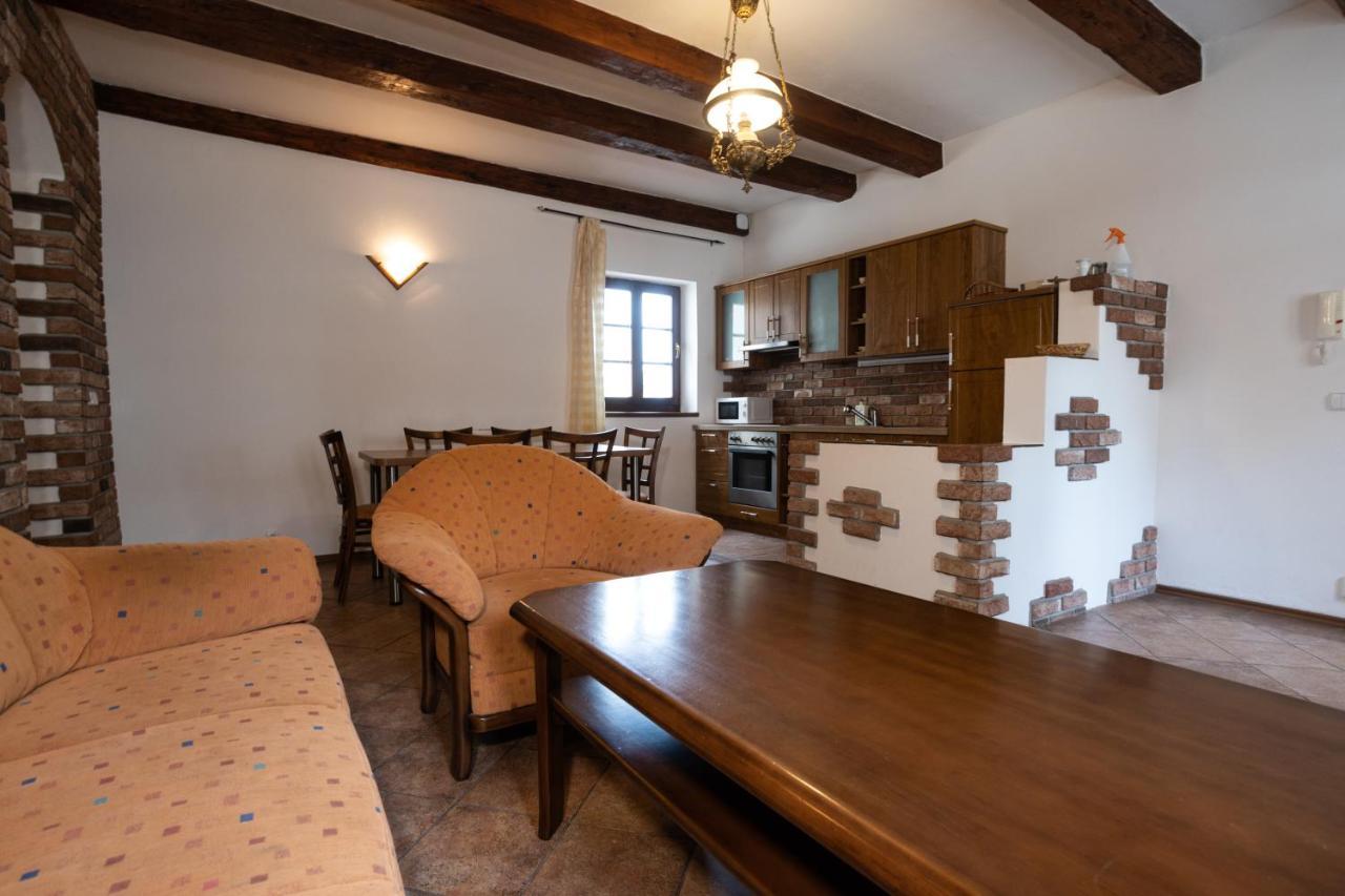 Apartments 3 In The Historic Part Of זנוימו מראה חיצוני תמונה
